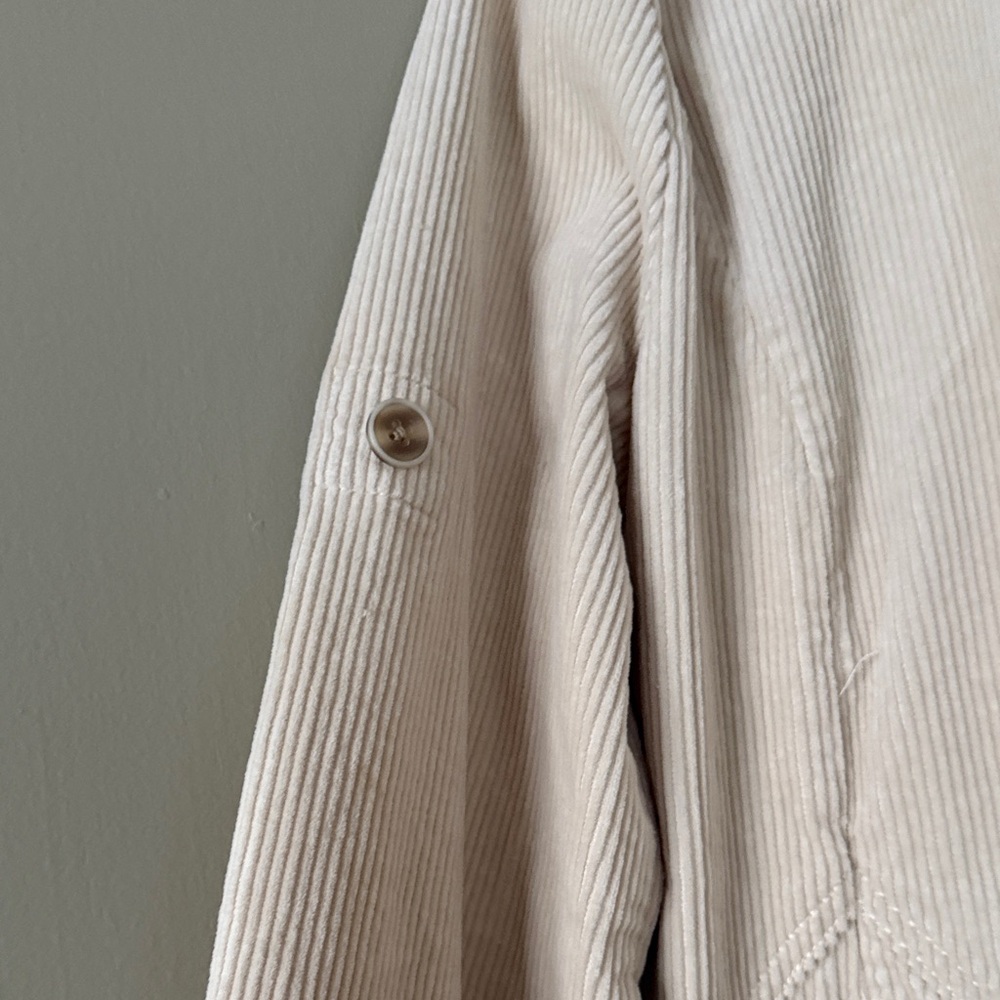 CAbi Ivory Corduroy Utility Jacket Sz.M - Picture 5 of 7